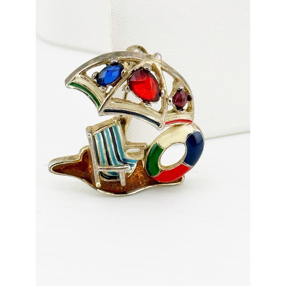 Vintage 1960's Beach Chair With Umbrella Brooch